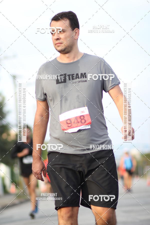 Compre suas fotos do eventoSantander Track&Field Run Series - Cidade Center Norte no Fotop