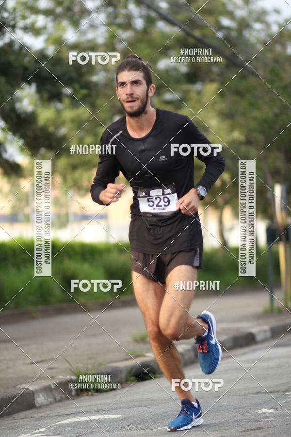 Compre suas fotos do eventoSantander Track&Field Run Series - Cidade Center Norte no Fotop