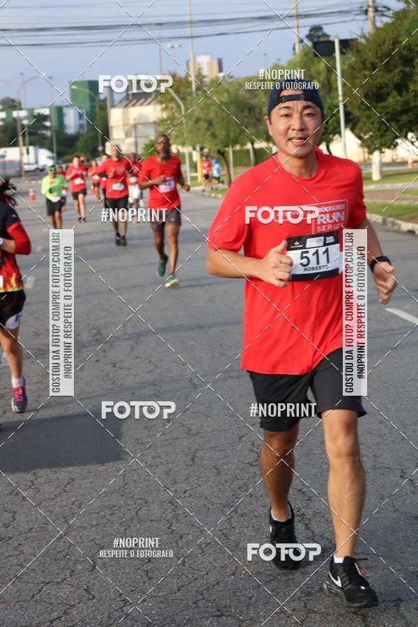 Achetez vos photos de l'vnementSantander Track&Field Run Series - Cidade Center Norte sur Fotop