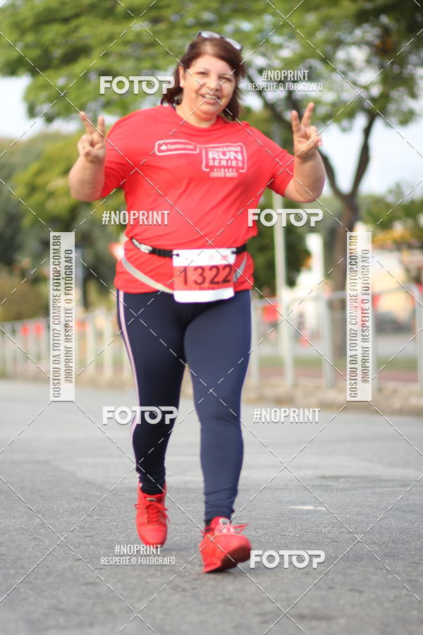Achetez vos photos de l'vnementSantander Track&Field Run Series - Cidade Center Norte sur Fotop