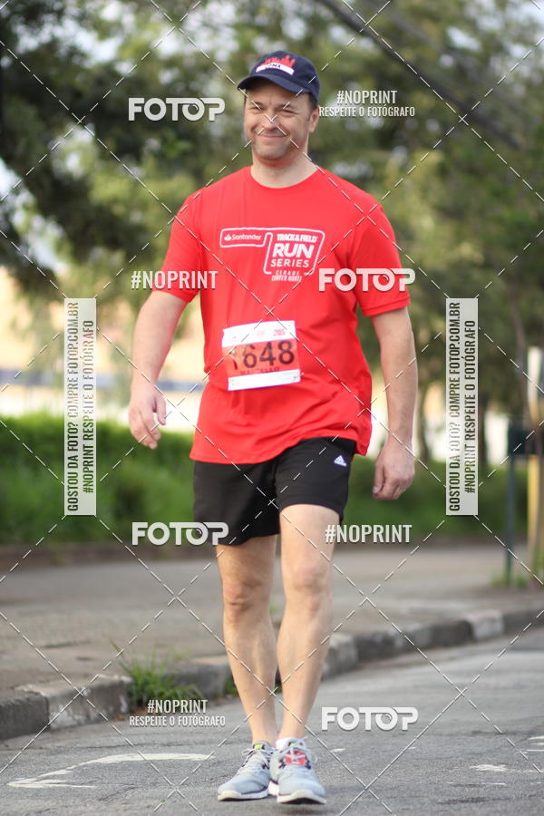 Compra tus fotos del eventoSantander Track&Field Run Series - Cidade Center Norte En Fotop