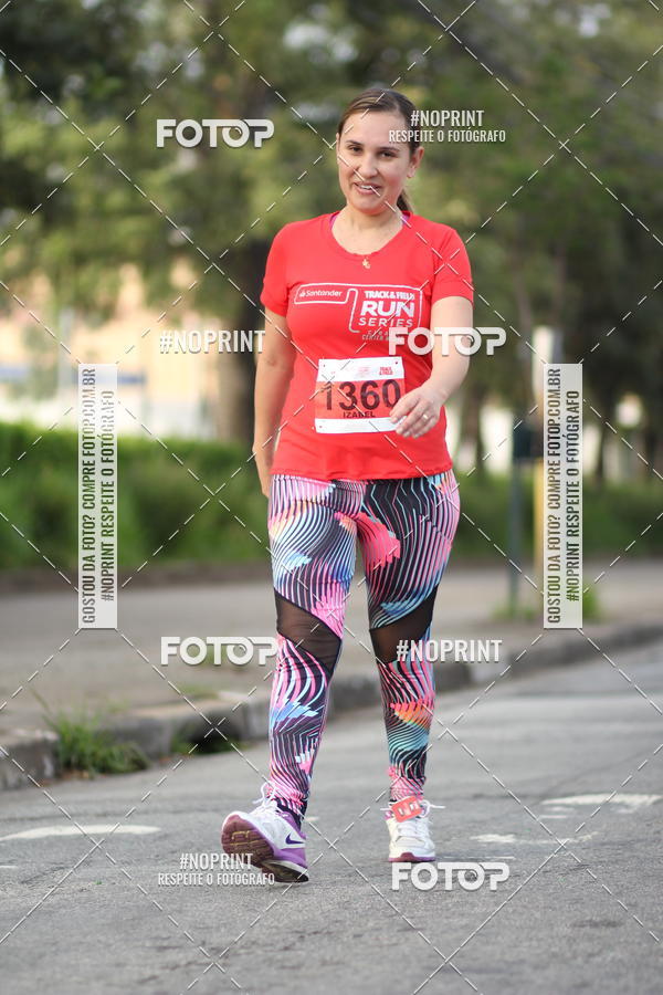 Compra tus fotos del eventoSantander Track&Field Run Series - Cidade Center Norte En Fotop