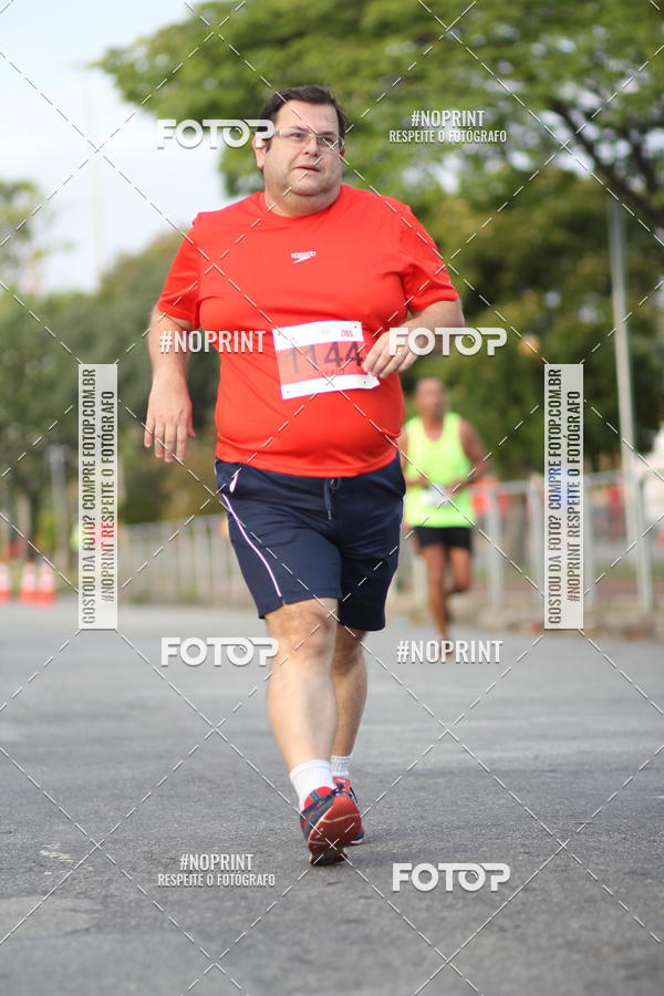 Compra tus fotos del eventoSantander Track&Field Run Series - Cidade Center Norte En Fotop