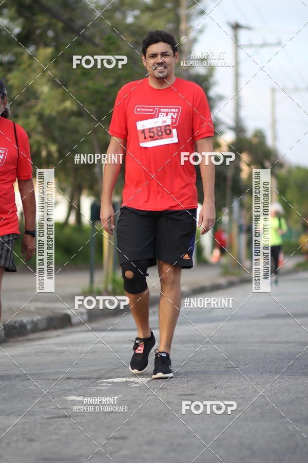 Compra tus fotos del eventoSantander Track&Field Run Series - Cidade Center Norte En Fotop