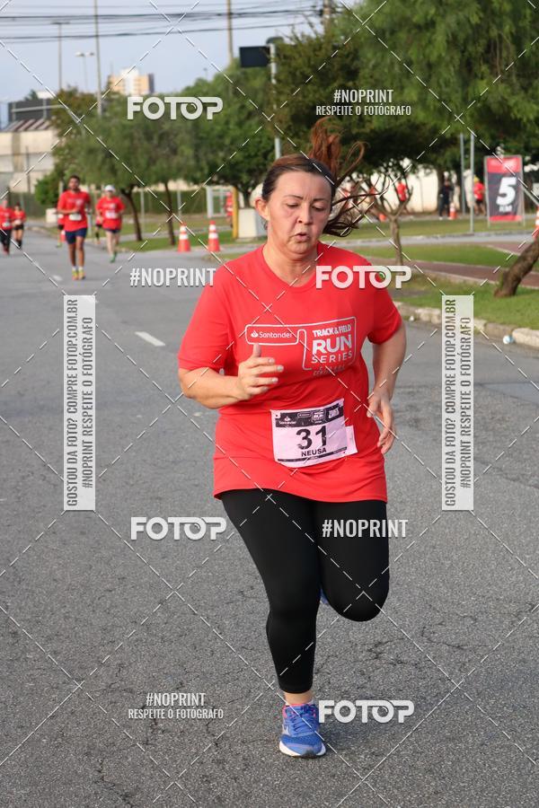 Compre as suas fotos do eventoSantander Track&Field Run Series - Cidade Center Norte no Fotop