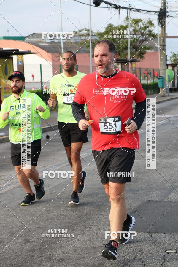 Compre as suas fotos do eventoSantander Track&Field Run Series - Cidade Center Norte no Fotop