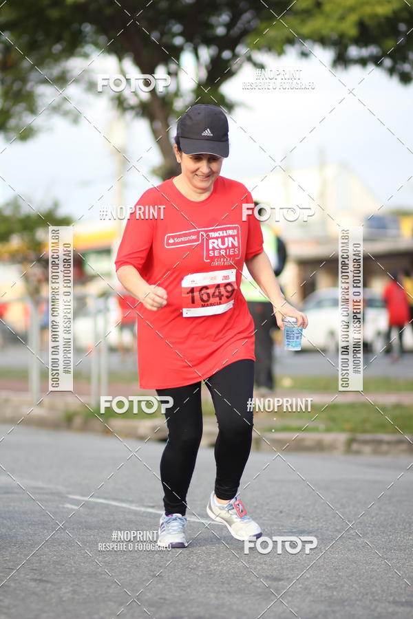 Achetez vos photos de l'vnementSantander Track&Field Run Series - Cidade Center Norte sur Fotop