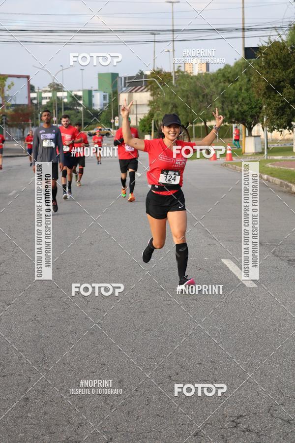 Compre as suas fotos do eventoSantander Track&Field Run Series - Cidade Center Norte no Fotop