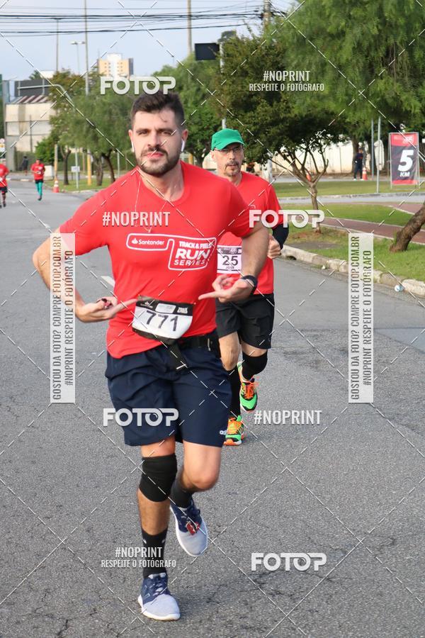 Achetez vos photos de l'vnementSantander Track&Field Run Series - Cidade Center Norte sur Fotop