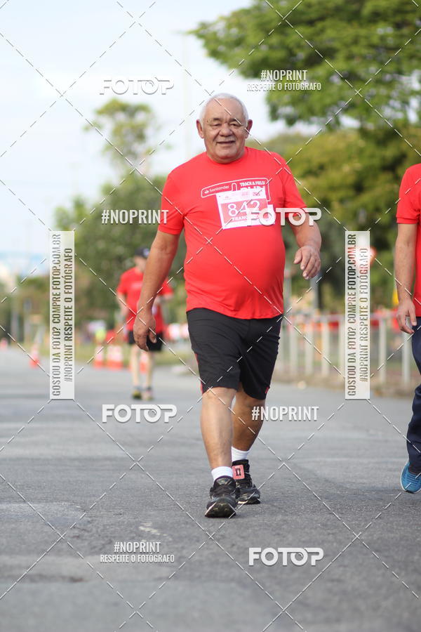 Compra tus fotos del eventoSantander Track&Field Run Series - Cidade Center Norte En Fotop