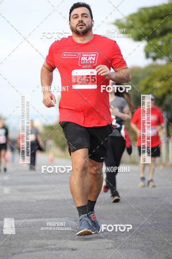 Compra tus fotos del eventoSantander Track&Field Run Series - Cidade Center Norte En Fotop