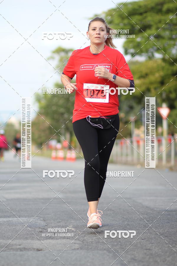 Compra tus fotos del eventoSantander Track&Field Run Series - Cidade Center Norte En Fotop