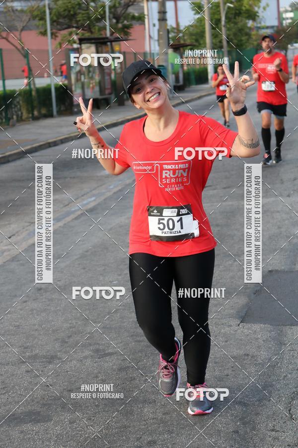 Achetez vos photos de l'vnementSantander Track&Field Run Series - Cidade Center Norte sur Fotop