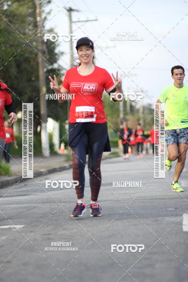 Achetez vos photos de l'vnementSantander Track&Field Run Series - Cidade Center Norte sur Fotop