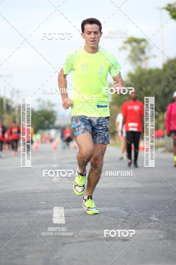 Achetez vos photos de l'vnementSantander Track&Field Run Series - Cidade Center Norte sur Fotop