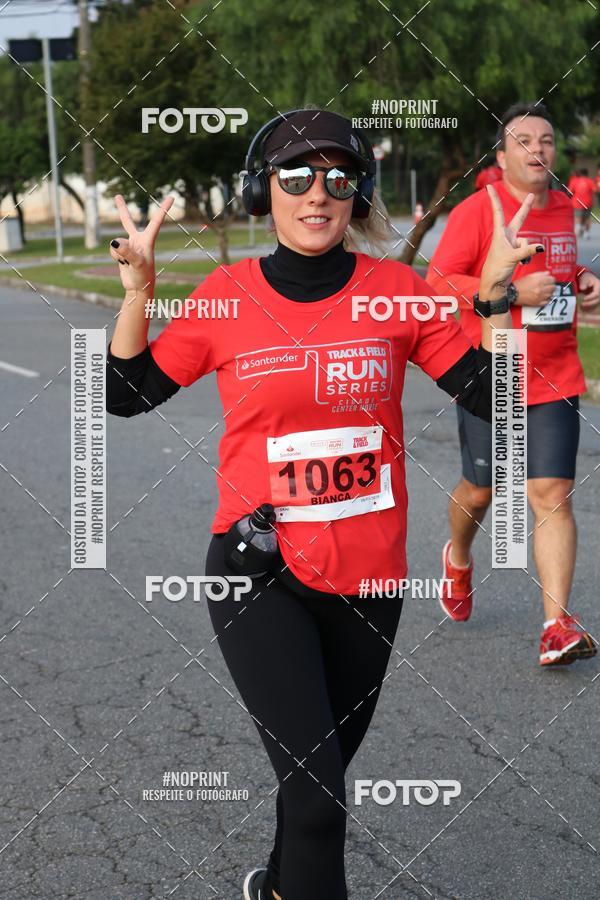Achetez vos photos de l'vnementSantander Track&Field Run Series - Cidade Center Norte sur Fotop