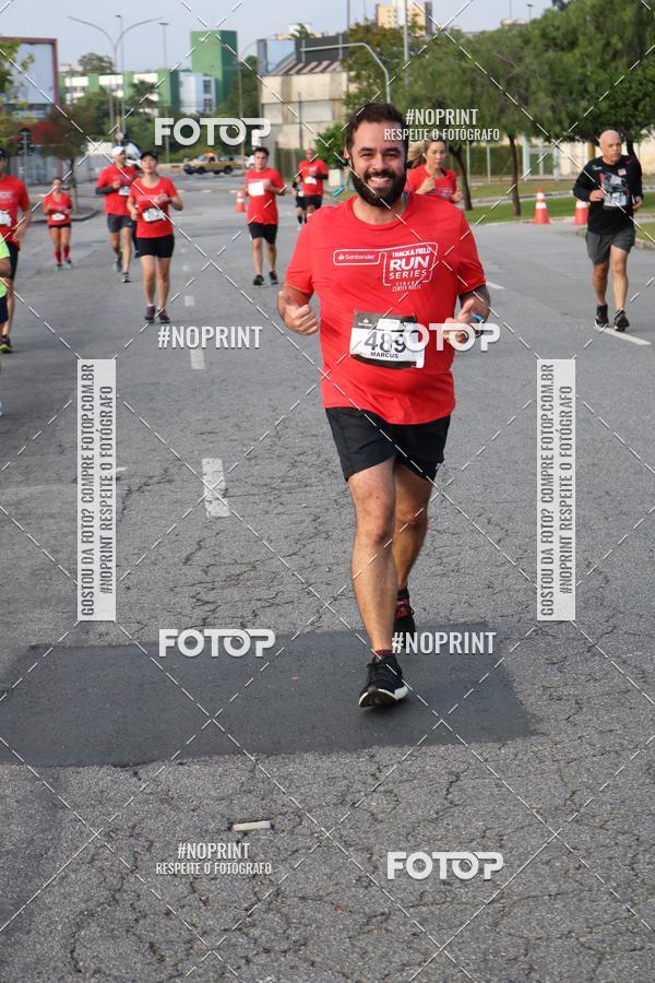 Achetez vos photos de l'vnementSantander Track&Field Run Series - Cidade Center Norte sur Fotop