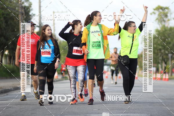 Achetez vos photos de l'vnementSantander Track&Field Run Series - Cidade Center Norte sur Fotop