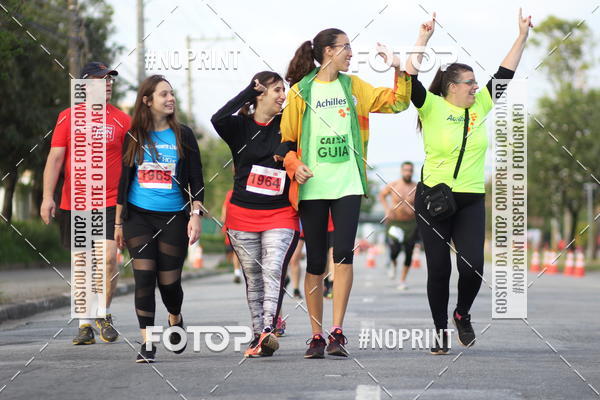 Achetez vos photos de l'vnementSantander Track&Field Run Series - Cidade Center Norte sur Fotop