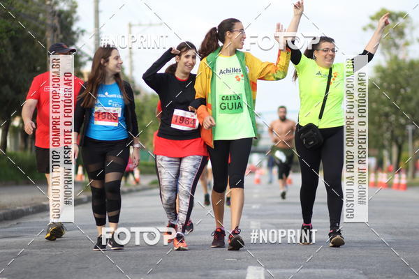 Achetez vos photos de l'vnementSantander Track&Field Run Series - Cidade Center Norte sur Fotop