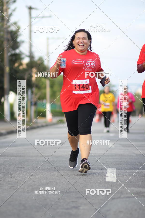 Achetez vos photos de l'vnementSantander Track&Field Run Series - Cidade Center Norte sur Fotop