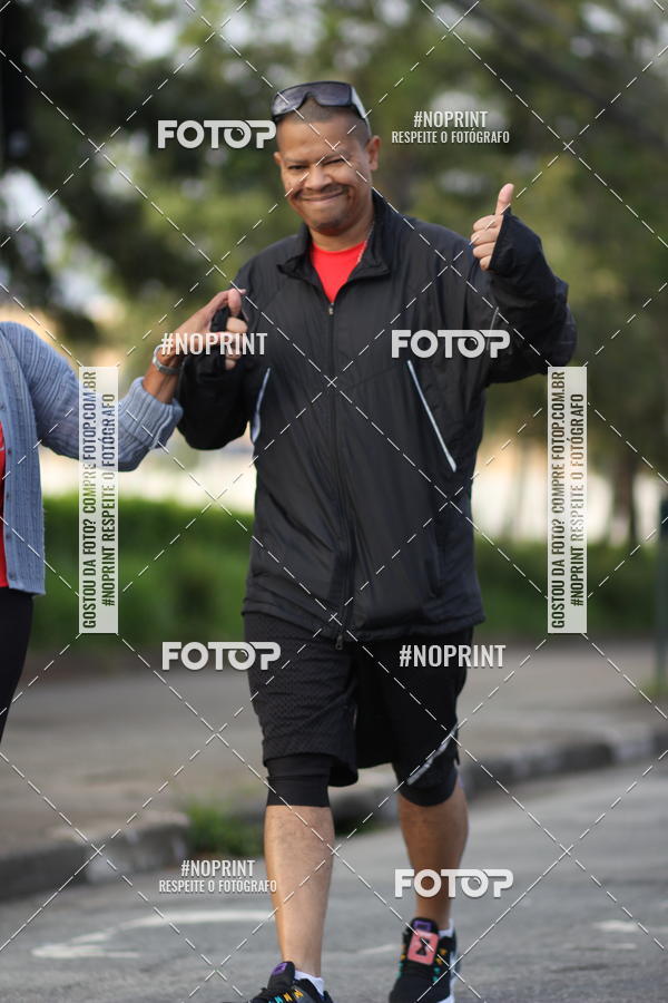 Compra tus fotos del eventoSantander Track&Field Run Series - Cidade Center Norte En Fotop