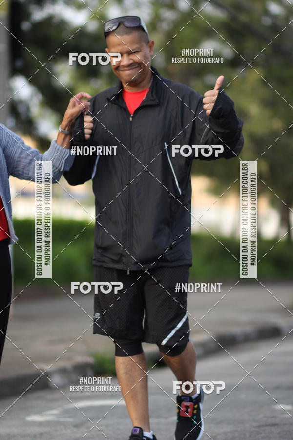 Compra tus fotos del eventoSantander Track&Field Run Series - Cidade Center Norte En Fotop