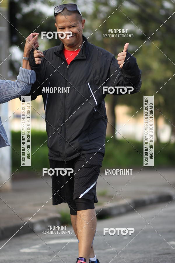 Compra tus fotos del eventoSantander Track&Field Run Series - Cidade Center Norte En Fotop