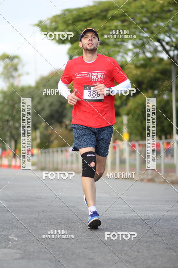Compra tus fotos del eventoSantander Track&Field Run Series - Cidade Center Norte En Fotop