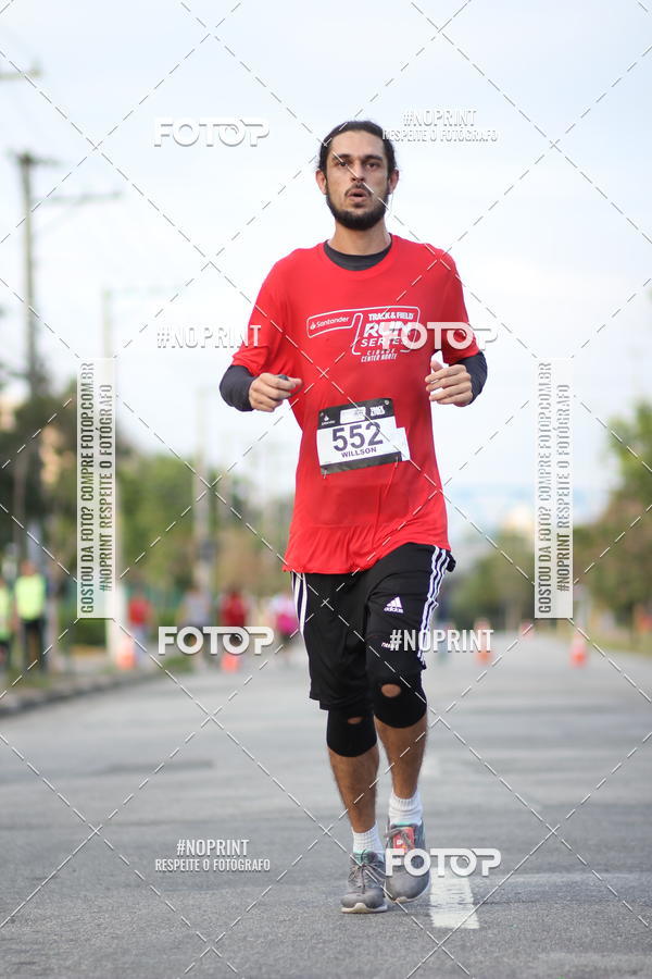 Compre suas fotos do eventoSantander Track&Field Run Series - Cidade Center Norte no Fotop