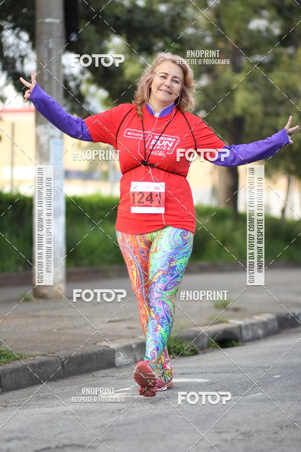 Compre suas fotos do eventoSantander Track&Field Run Series - Cidade Center Norte no Fotop