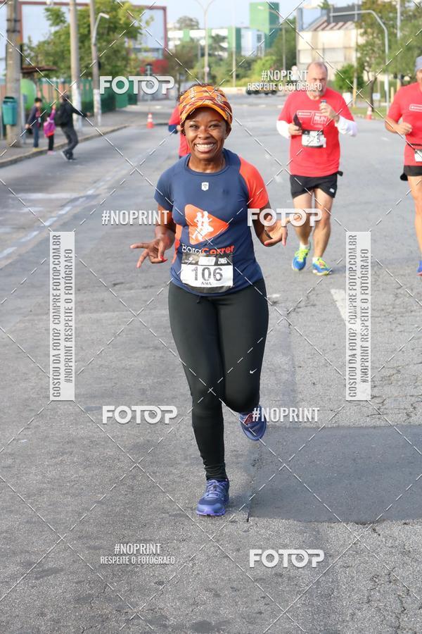 Compra tus fotos del eventoSantander Track&Field Run Series - Cidade Center Norte En Fotop