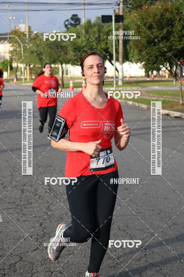 Compra tus fotos del eventoSantander Track&Field Run Series - Cidade Center Norte En Fotop