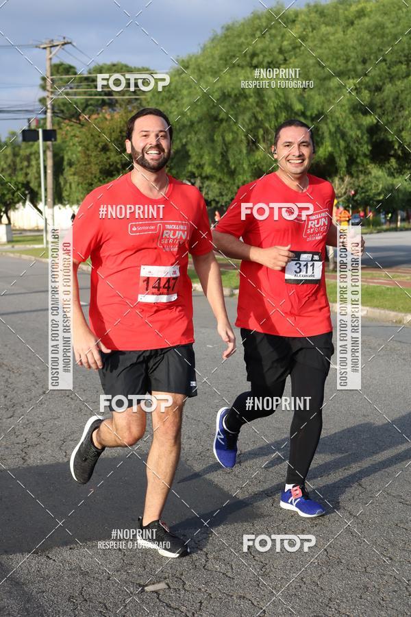 Compre as suas fotos do eventoSantander Track&Field Run Series - Cidade Center Norte no Fotop