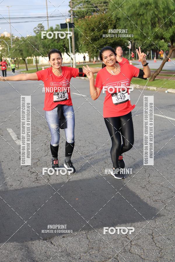 Compre as suas fotos do eventoSantander Track&Field Run Series - Cidade Center Norte no Fotop