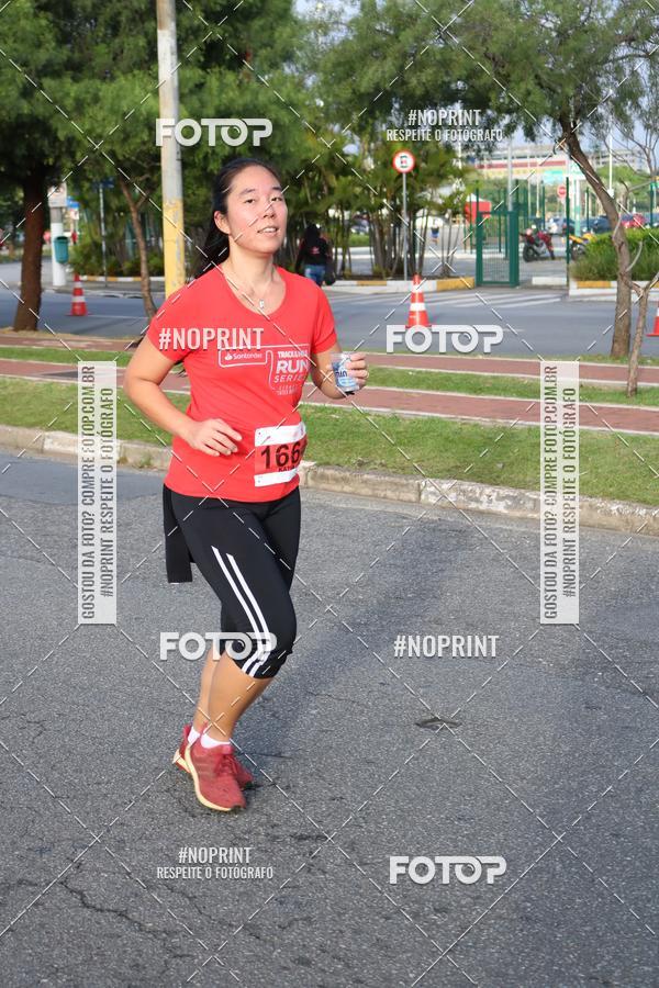 Compre as suas fotos do eventoSantander Track&Field Run Series - Cidade Center Norte no Fotop