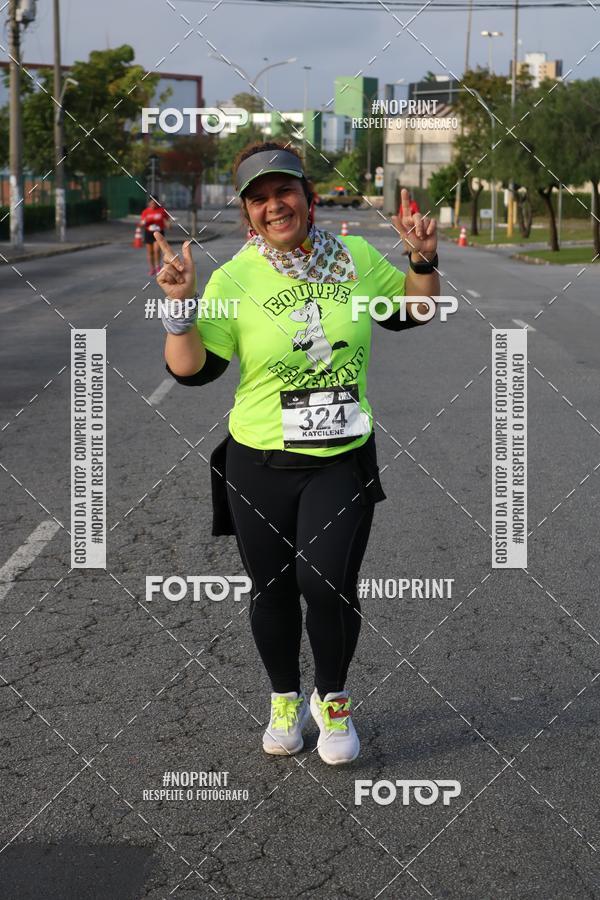 Compre as suas fotos do eventoSantander Track&Field Run Series - Cidade Center Norte no Fotop