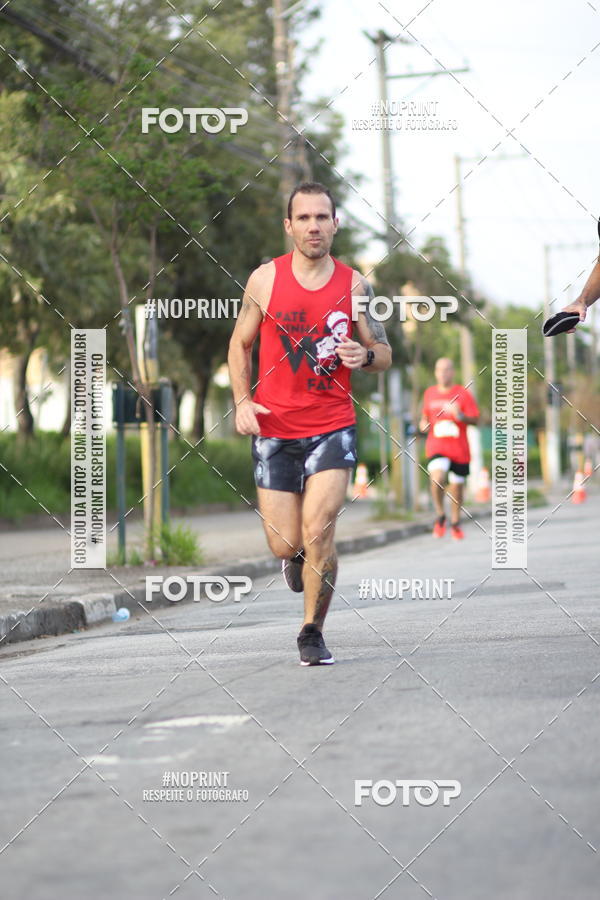 Compra tus fotos del eventoSantander Track&Field Run Series - Cidade Center Norte En Fotop