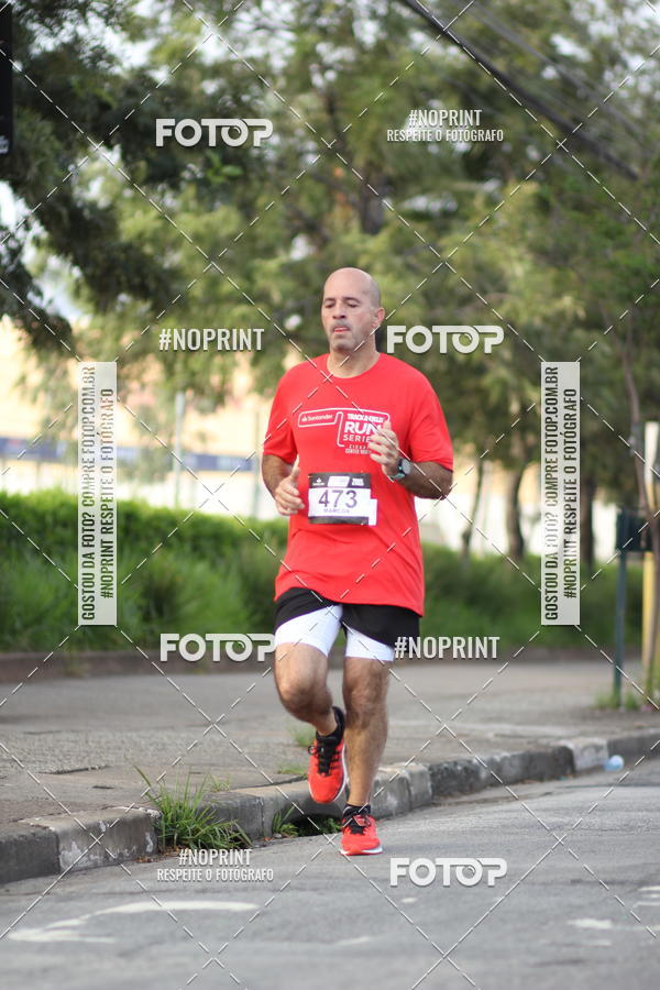 Compra tus fotos del eventoSantander Track&Field Run Series - Cidade Center Norte En Fotop