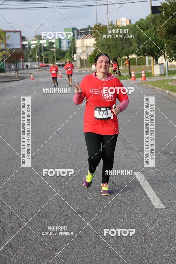 Compre as suas fotos do eventoSantander Track&Field Run Series - Cidade Center Norte no Fotop