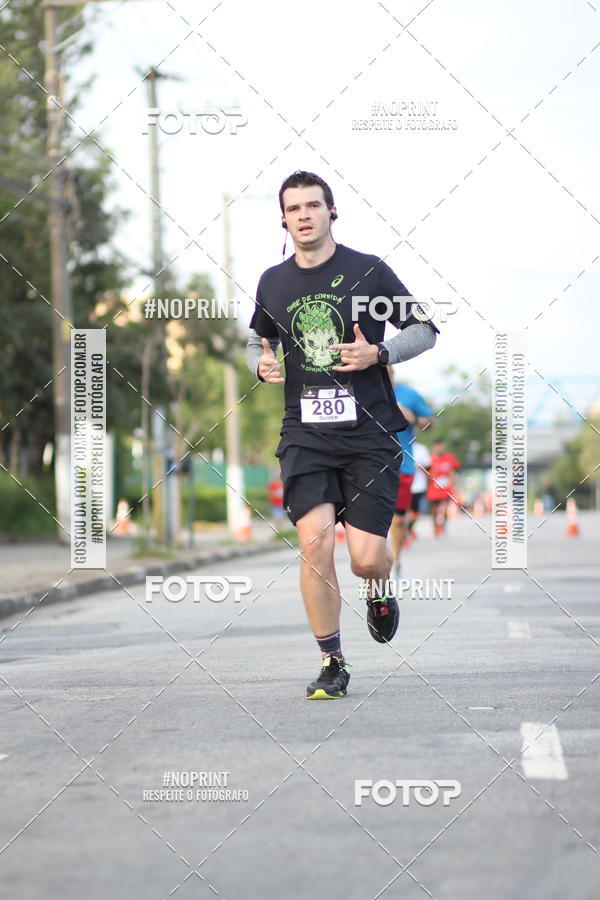 Compra tus fotos del eventoSantander Track&Field Run Series - Cidade Center Norte En Fotop