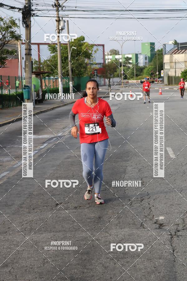 Compre suas fotos do eventoSantander Track&Field Run Series - Cidade Center Norte no Fotop