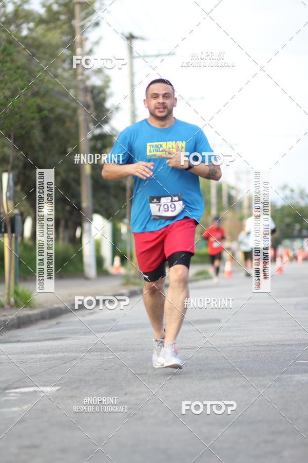 Compra tus fotos del eventoSantander Track&Field Run Series - Cidade Center Norte En Fotop
