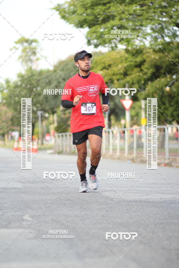 Compra tus fotos del eventoSantander Track&Field Run Series - Cidade Center Norte En Fotop