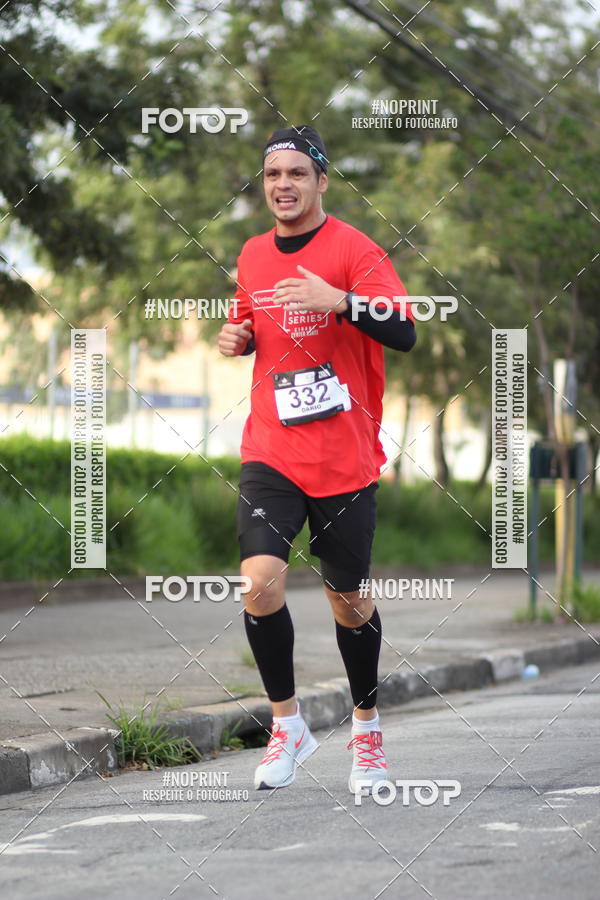 Compra tus fotos del eventoSantander Track&Field Run Series - Cidade Center Norte En Fotop