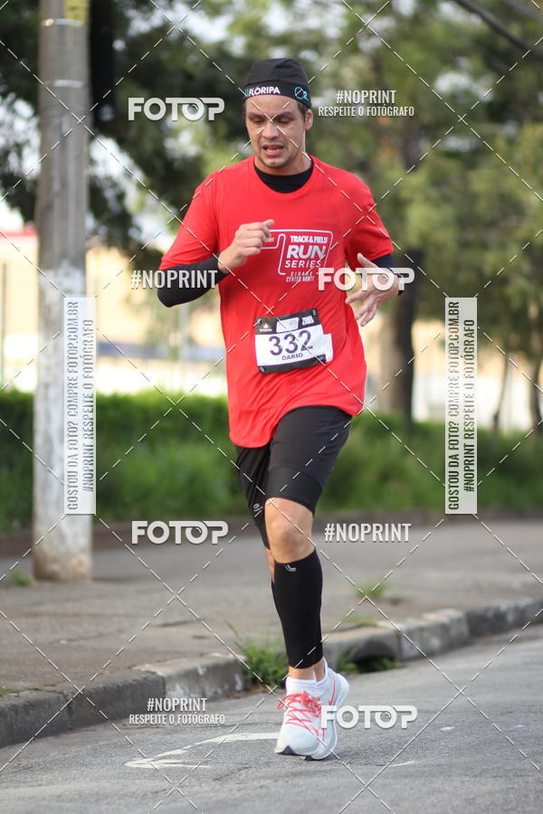 Compra tus fotos del eventoSantander Track&Field Run Series - Cidade Center Norte En Fotop