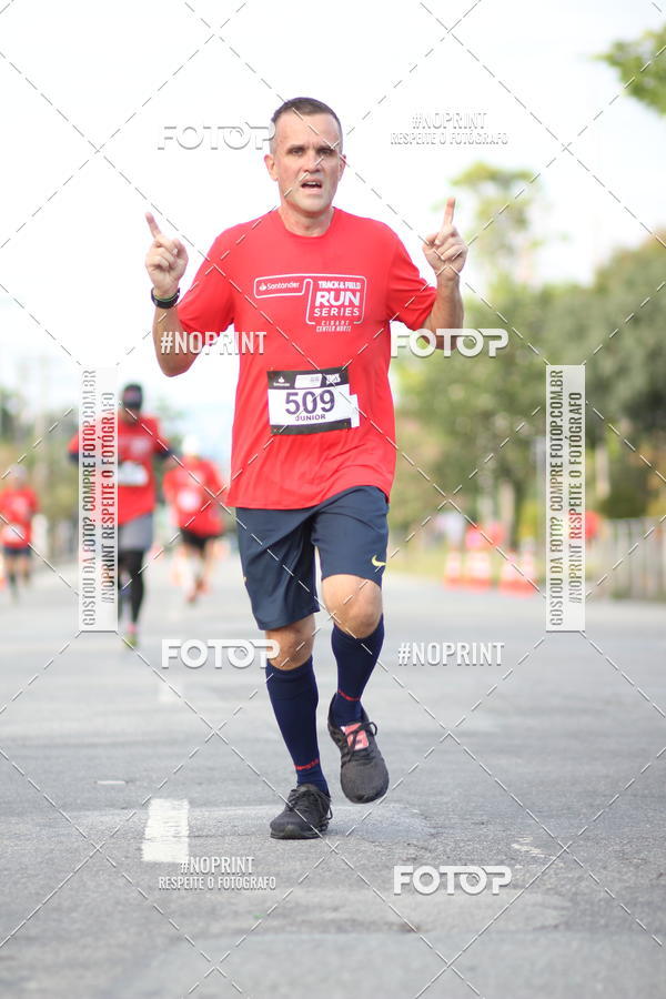 Compre suas fotos do eventoSantander Track&Field Run Series - Cidade Center Norte no Fotop