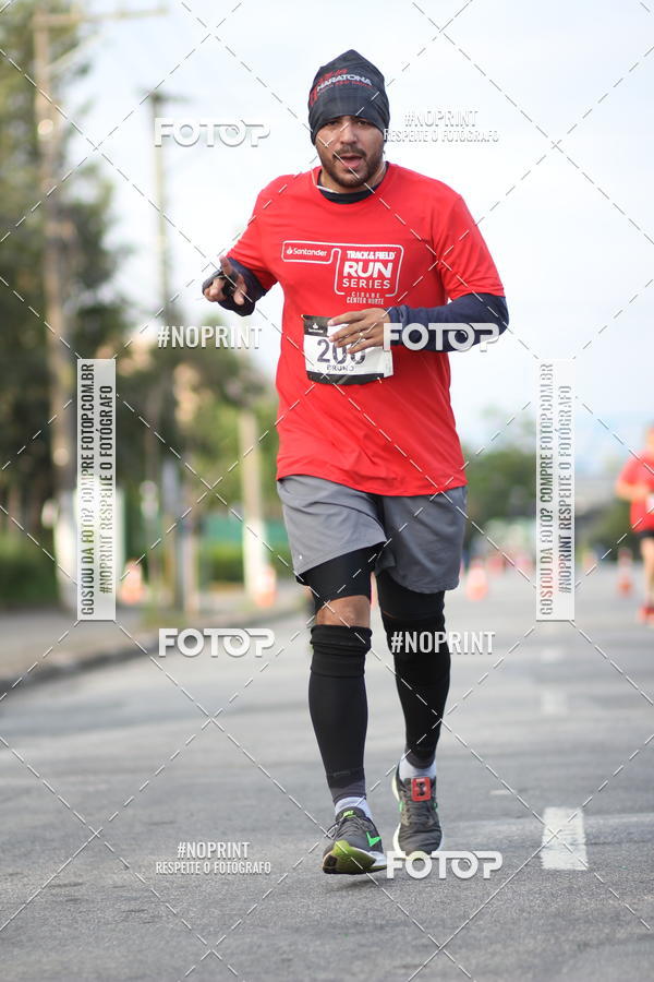 Compre suas fotos do eventoSantander Track&Field Run Series - Cidade Center Norte no Fotop