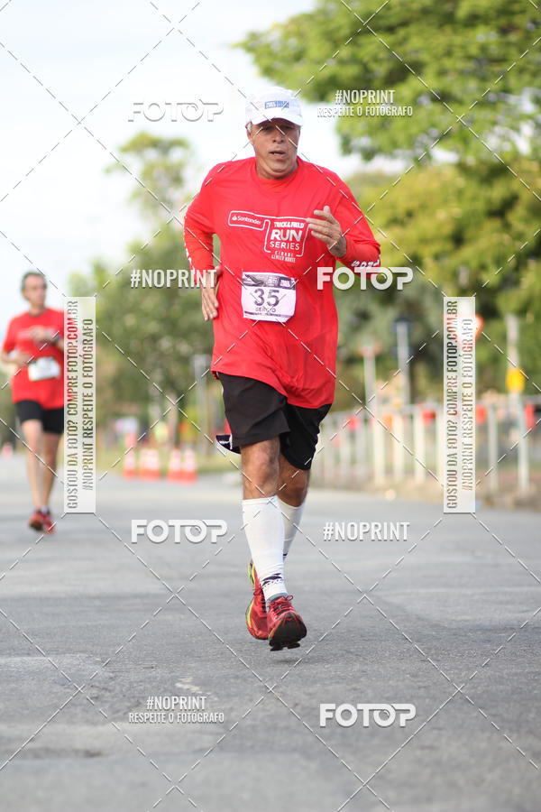 Compre suas fotos do eventoSantander Track&Field Run Series - Cidade Center Norte no Fotop