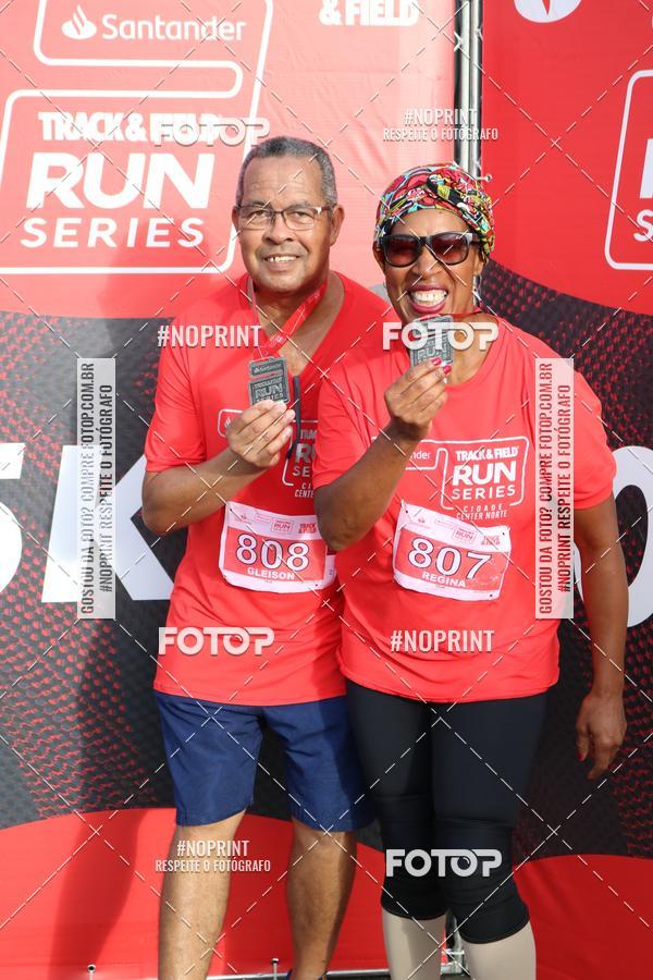 Achetez vos photos de l'vnementSantander Track&Field Run Series - Cidade Center Norte sur Fotop